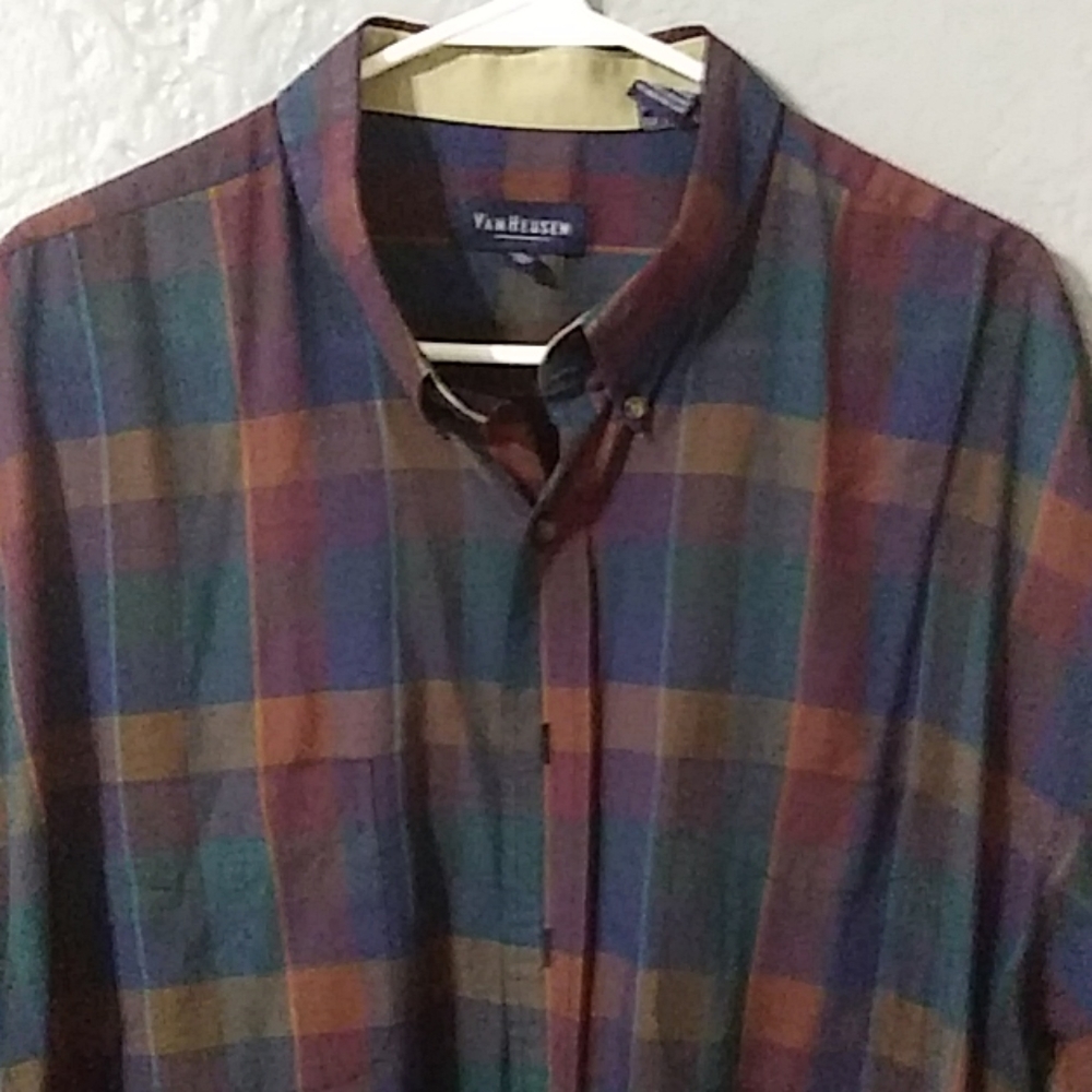 Mens button up dress shirt